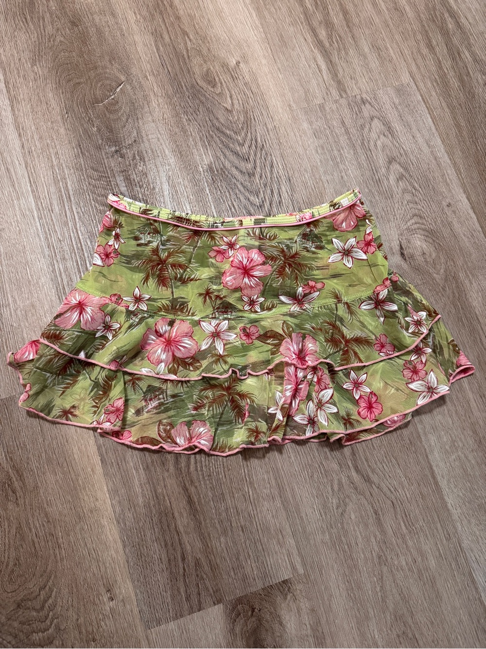 California Waves Mesh Mini Skirt Ruffle Y2K Medium Green Pink Hibiscus Floral